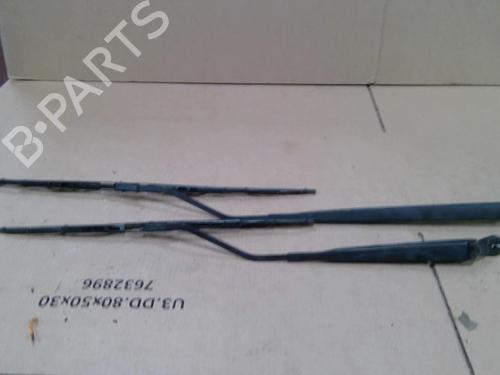 Used Front windshield wiper arm CITROËN C2 (JM_) 1.4 HDi (68 hp) 26183709