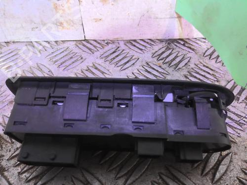 Used Mirror switch Mirror switch PEUGEOT 308 I (4A_, 4C_) 1.6 HDi (114 hp) 20358194 20358194