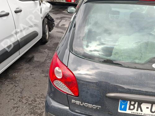Middle console PEUGEOT 206+ (2L_, 2M_) 1.1 | BP29600425I22 - Image 21