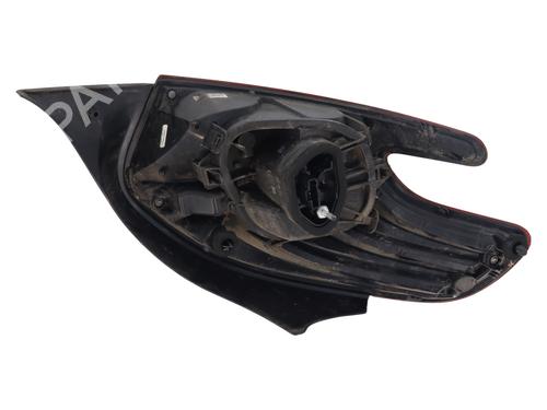 Right taillight PEUGEOT 208 I (CA_, CC_) 1.2 VTI 82 | BP32275586C35