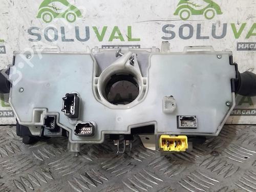 Used Steering column stalk Steering column stalk RENAULT MEGANE III Hatchback (BZ0/1_, B3_) 1.5 dCi (106 hp) 20364459 20364459