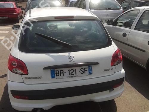 Left mirror PEUGEOT 206+ (2L_, 2M_) 1.4 HDi eco 70 | BP22000712C26