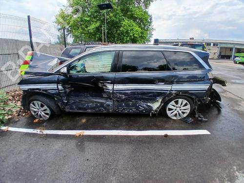 Brugte PEUGEOT 5008 II (MC_, MJ_, MR_, M4_)  1.2 THP (MRHNYH, MRHNYW, MRHNSJ, MRHNSU, MRHNSM)  4786093