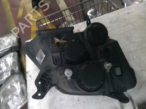 Used Left headlight Left headlight OPEL MERIVA A MPV (X03) 1.6 16V (E75) (100 hp) 22001984 22001984