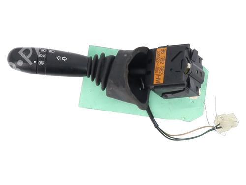 Switch DAEWOO NUBIRA Saloon (J200) 1.6 | BP29143210I30 - Image 3