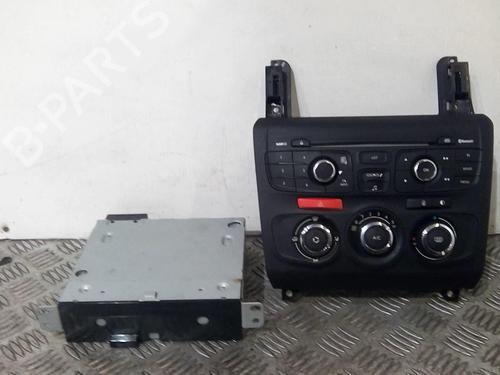 Used Radio CITROËN C4 II (NC_) 1.6 HDi 90 (92 hp) 20367144