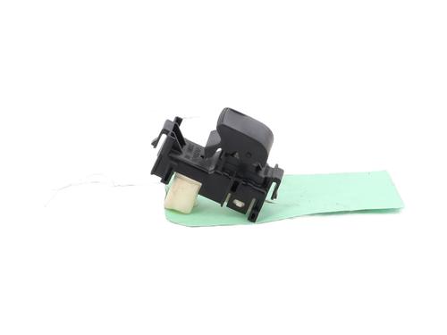 Used Right front window switch Right front window switch TOYOTA YARIS (_P9_) 1.4 D-4D (NLP90_, NLP90R) (90 hp) 28066655 28066655