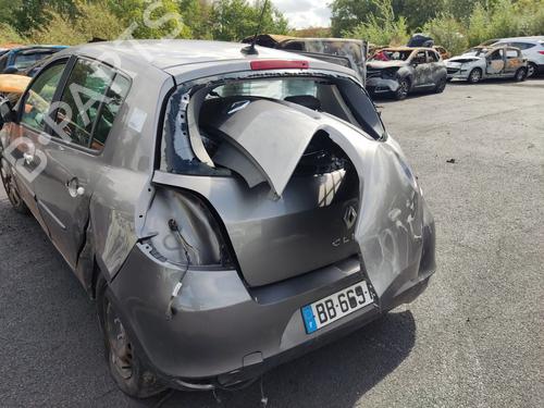Brugte RENAULT CLIO III (BR0/1, CR0/1) 1.5 dCi (C/BR0G, C/BR1G) (68 hp) 4334786