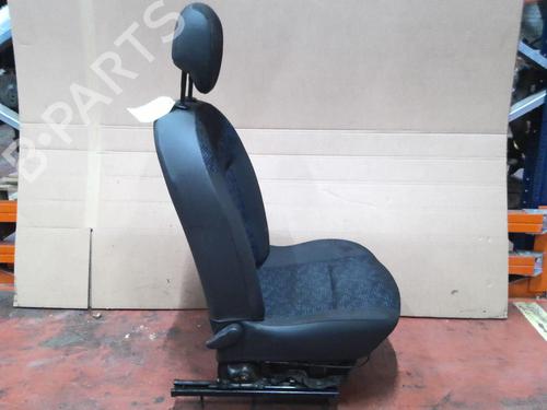 Left front seat RENAULT TWINGO II (CN0_) 1.2 16V (CN04, CN0B) | BP31996324C15 