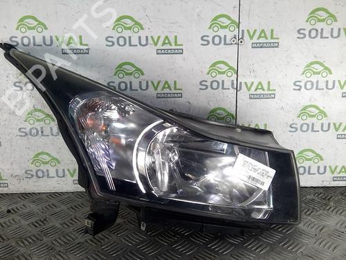 Used Right headlight CHEVROLET CRUZE (J300) 2.0 CDI (150 hp) 22002338