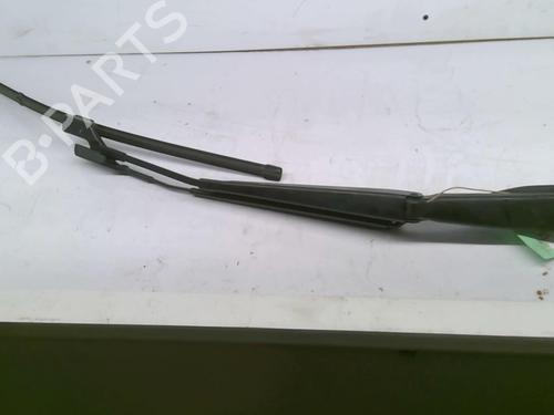 front-windshield-wiper-arm-land-rover-range-rover-evoque-l538-2011-2012-2013-2014-2015-2016-2017-2018-2019-32863780 main image