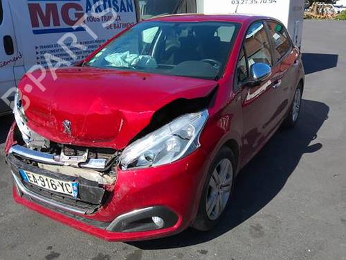 Brugte PEUGEOT 208 I (CA_, CC_) 1.6 BlueHDi 100 4864712