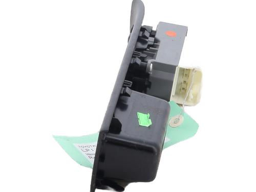 Used Left front window switch Left front window switch TOYOTA YARIS (_P13_) 1.0 (KSP130_, KSP130) (69 hp) 22749007 22749007