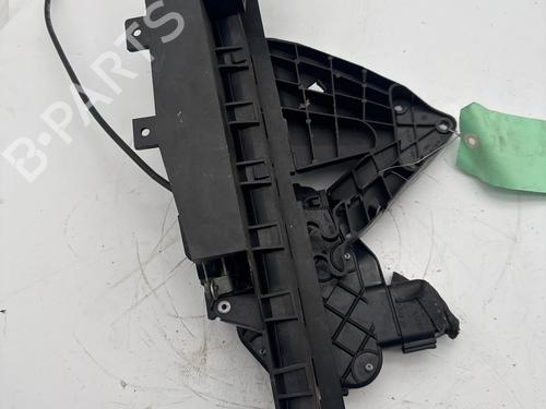 Used Front right lock Front right lock FORD KUGA I 2.0 TDCi (136 hp) 33999990 33999990