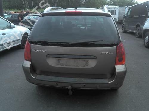 Front right quarter glass PEUGEOT 307 Break (3E) 2.0 | BP20354695C112 