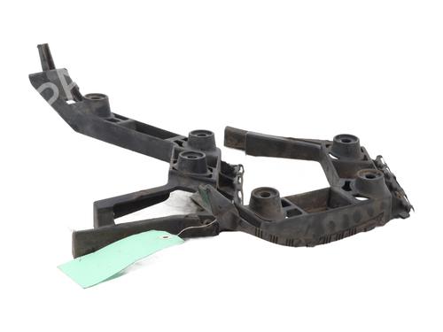 rear-bumper-bracket-vw-golf-vi-5k1-2008-2009-2010-2011-2012-2013-2014-31818241 main image