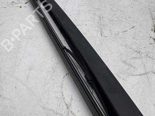 rear-windshield-wiper-arm-audi-a3-8p1-2003-2004-2005-2006-2007-2008-2009-2010-2011-2012-2013-34356261 main image