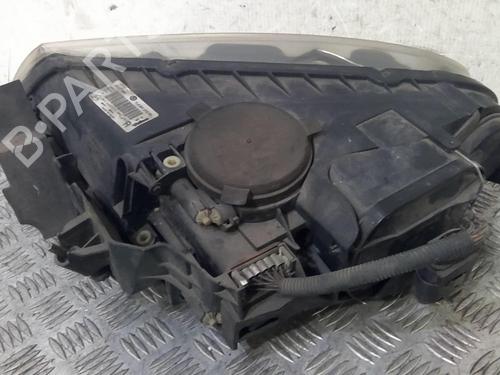 Used Right headlight Right headlight VW TOUAREG (7LA, 7L6, 7L7) 2.5 R5 TDI (174 hp) 22000861 22000861