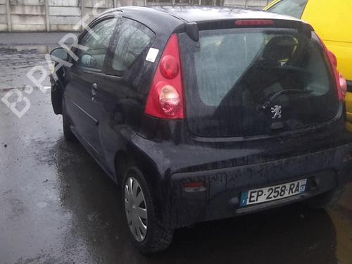 Left mirror PEUGEOT 107 (PM_, PN_) 1.4 HDi | BP21592264C26