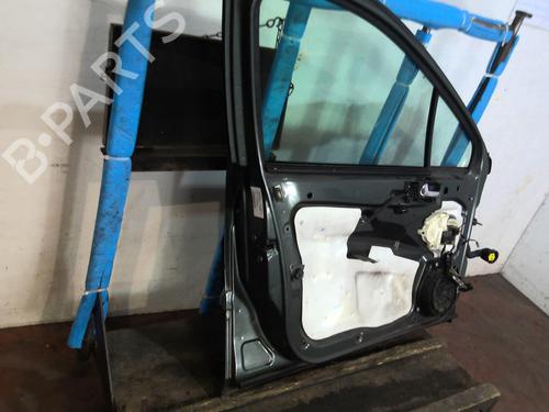 Used Left front door PEUGEOT 407 SW (6E_, 6D_) 2.0 HDi 135 (136 hp) 20353178