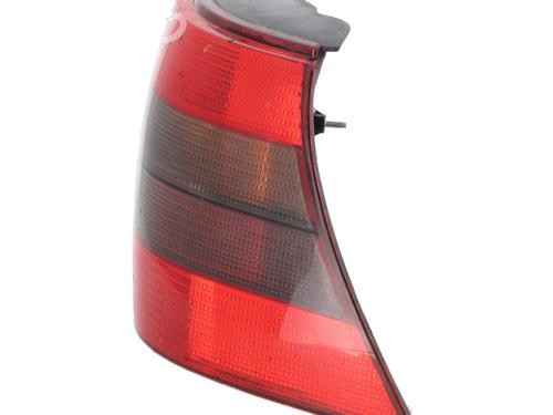 Right taillight VW GOLF IV (1J1) 1.6 16V | BP29896655C35