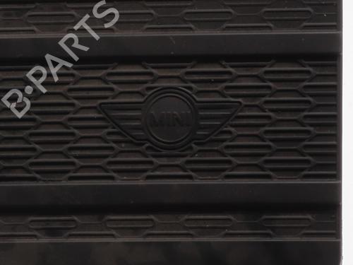 Used Upper protection Upper protection MINI MINI (R56) One D (90 hp) 30408818 30408818