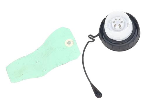 fuel-cap-toyota-aygo-x-_b7_-2022-31655277 main image