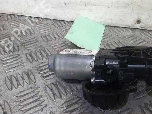 Used Right rear window motor Right rear window motor HYUNDAI IONIQ (AE) 1.6 GDI Hybrid (141 hp) 20353407 20353407