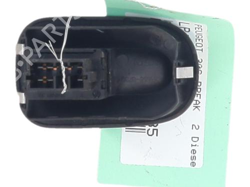 Used Right front window switch Right front window switch 36314354 36314354