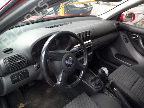 Right mirror SEAT LEON (1M1) 1.9 TDI | BP20369143C27 