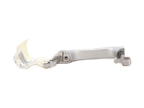 rear-right-exterior-door-handle-mercedes-benz-c-class-w203-2000-2001-2002-2003-2004-2005-2006-2007-30690411 main image