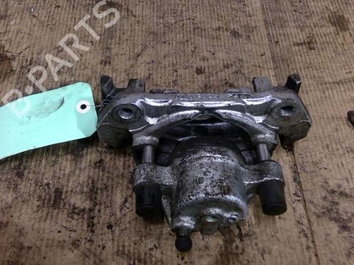 Used Right front brake caliper Right front brake caliper TOYOTA AYGO X (_B7_) 1.0 VVT-i (KGB70) (72 hp) 31878565 31878565