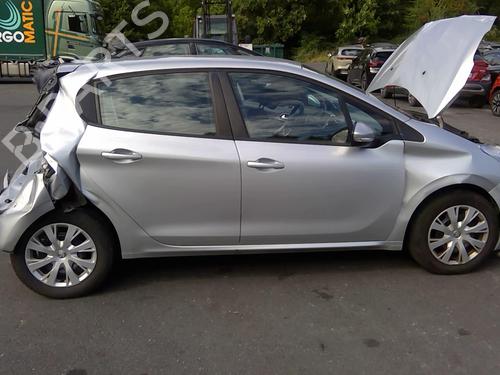 Venstre foran trekantet rude PEUGEOT 208 I (CA_, CC_) 1.2 VTI 82 | BP30788829C111 