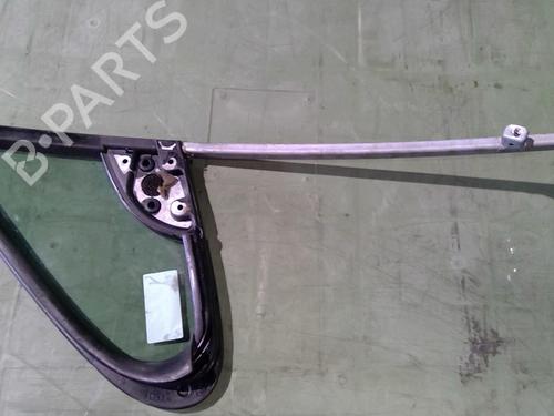 front-right-quarter-glass-peugeot-307-break-3e-2002-2003-2004-2005-2006-2007-2008-2009-26184300 main image