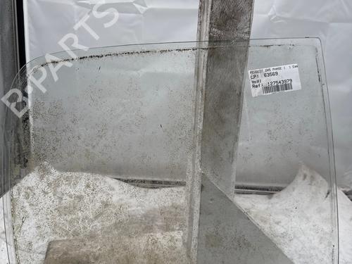 Used Rear right door window Rear right door window PEUGEOT 205 I (741A/C) 1.0 (45 hp) 36480926 36480926