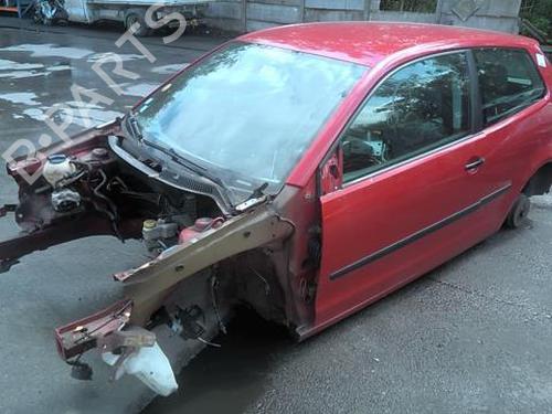 Right front fenders VW POLO IV (9N_, 9A_) 1.2 12V | BP20366112C42 
