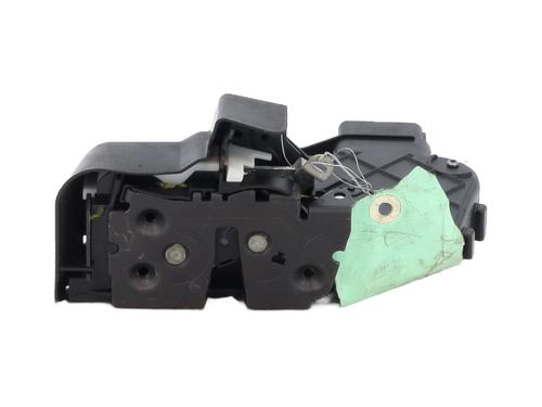 Used Front right lock VOLVO V70 III (135) D5 (185 hp) 30261719