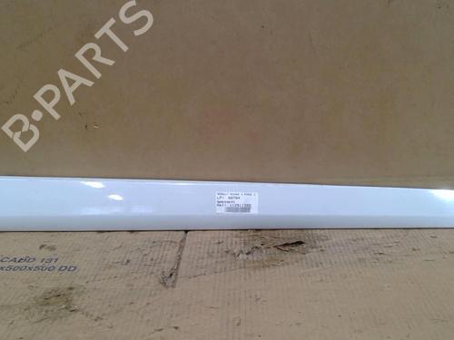Used Door moulding trim RENAULT MEGANE III Hatchback (BZ0/1_, B3_) 1.5 dCi (BZ0C) (90 hp) 29609351