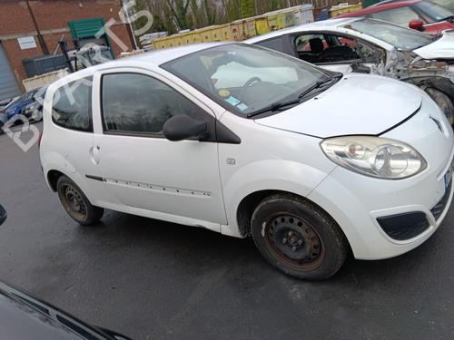 Seat buckle RENAULT TWINGO II (CN0_) 1.5 dCi (CN0E) | BP31983713I32 