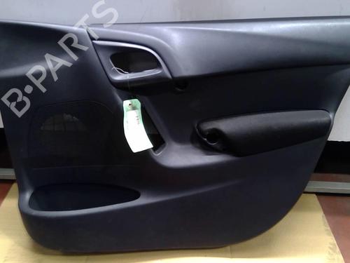 Høyre frontpanel CITROËN C3 II (SC_) 1.2 VTi 82 (82 hp) 33202534
