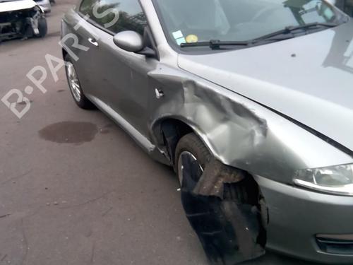 Right taillight ALFA ROMEO GT (937_) 1.9 JTD (937CXN1B) | BP22000716C35 