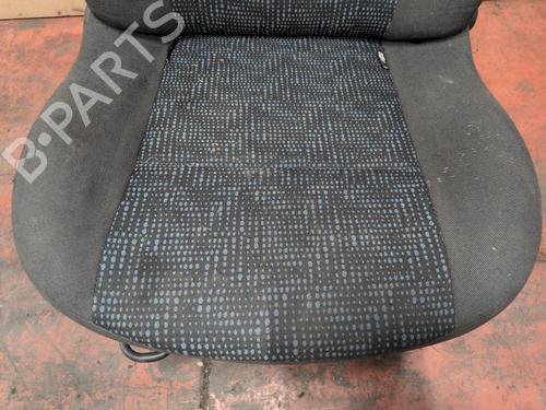 Right front seat RENAULT TWINGO II (CN0_) 1.2 16V (CN0K, CN0V, CN0A) | BP38032875C16 - Image 8