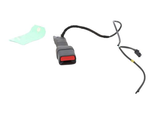 seat-buckle-toyota-aygo-_b4_-2014-29407625 main image