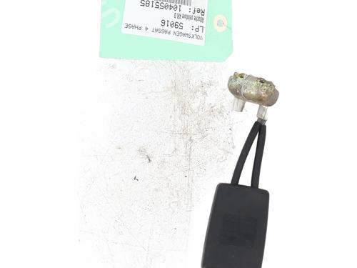 seat-buckle-vw-passat-b55-3b3-2000-2001-2002-2003-2004-2005-25010314 main image