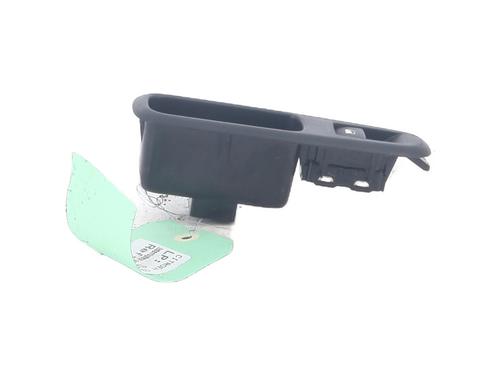 left-front-window-switch-citroen-c3-iii-sx-2016-25275879 main image