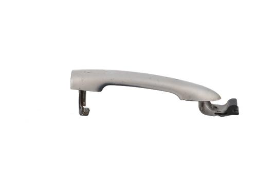 Used Front left exterior door handle Front left exterior door handle RENAULT CLIO III (BR0/1, CR0/1) 1.2 16V (BR02, BR0J, BR11, CR02, CR0J, CR11) (75 hp) 21057868 21057868