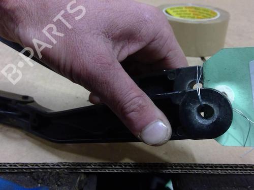Front windshield wiper arm VW POLO (9N_, 9A_) 1.2 12V | BP26184927C143 