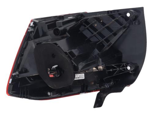 left-taillight-vw-polo-vi-aw1-bz1-ae1-2017-39986528 main image