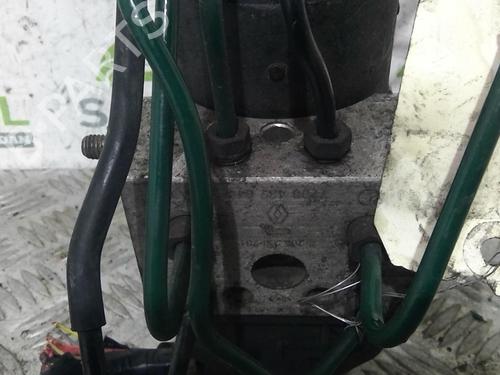 Used ABS pump RENAULT MEGANE I Classic (LA0/1_) 1.9 D (LA0A, LA0U, LA0R) (64 hp) 20370440