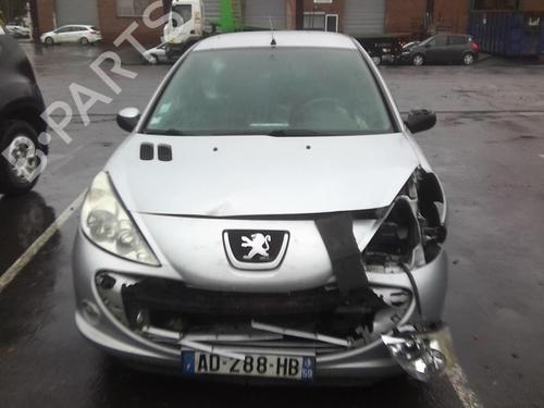 Right taillight PEUGEOT 206+ (2L_, 2M_) 1.4 HDi eco 70 | BP22004249C35 